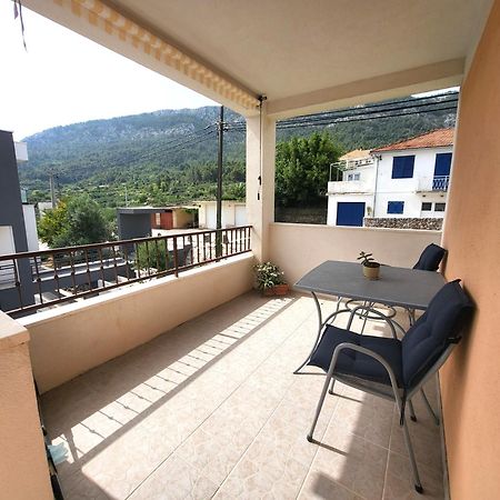 Apartments Vrisnik Jelsa  Dış mekan fotoğraf