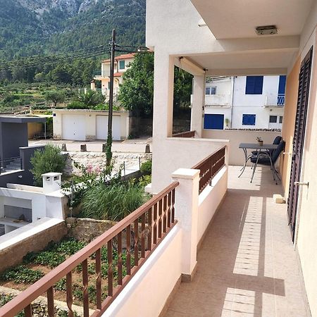 Apartments Vrisnik Jelsa  Dış mekan fotoğraf