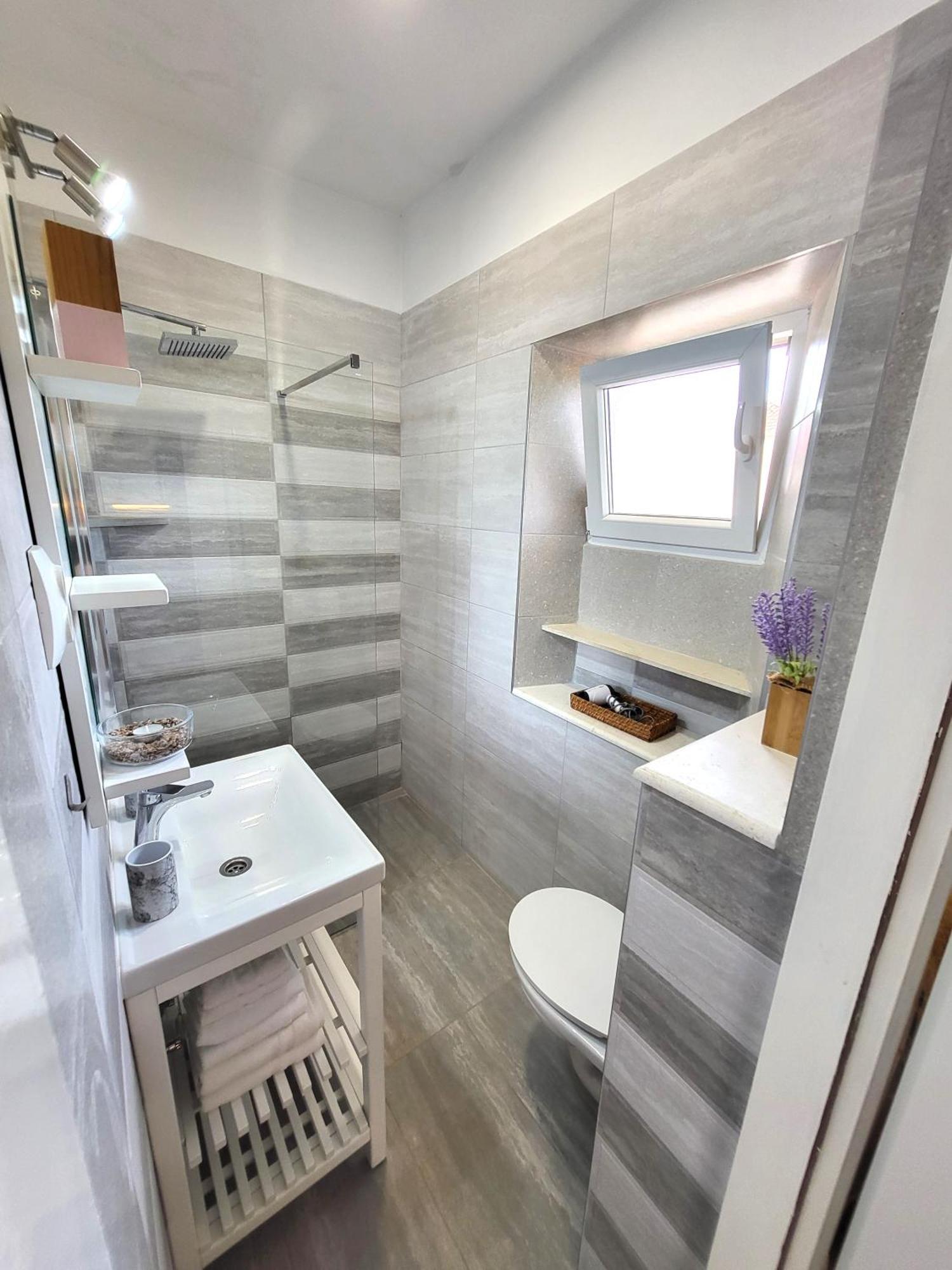 Apartments Vrisnik Jelsa  Dış mekan fotoğraf