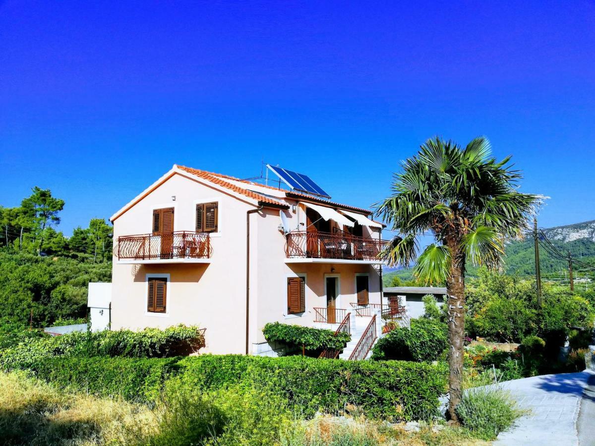 Apartments Vrisnik Jelsa  Dış mekan fotoğraf